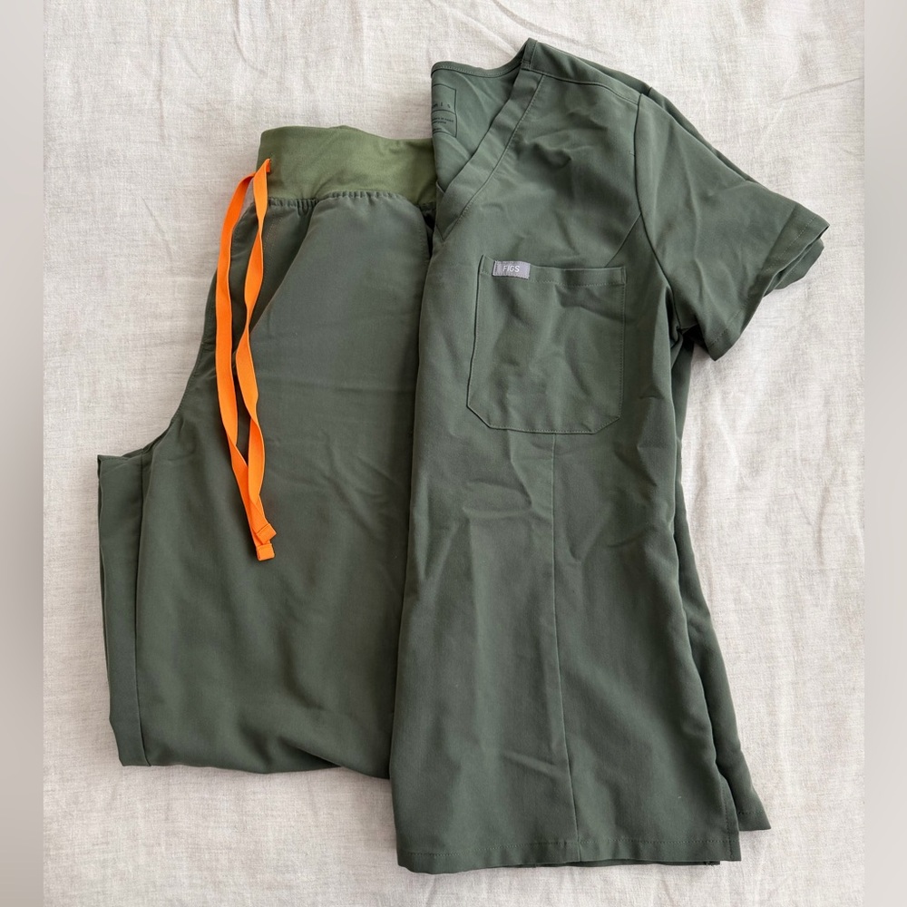 Olive Green figs set